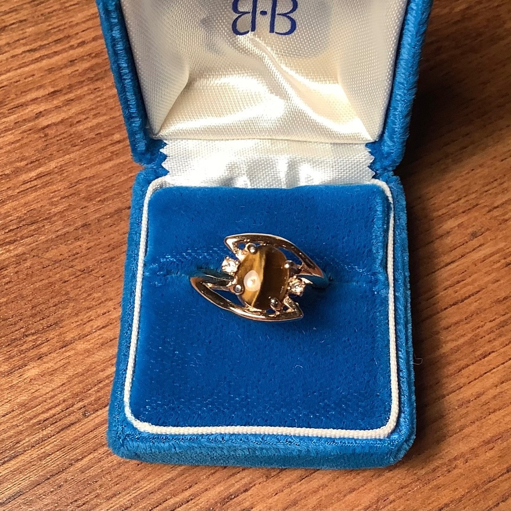 Tigers Eye and diamond gold plated ring.